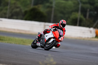 estoril;event-digital-images;motorbikes;no-limits;peter-wileman-photography;portugal;trackday;trackday-digital-images